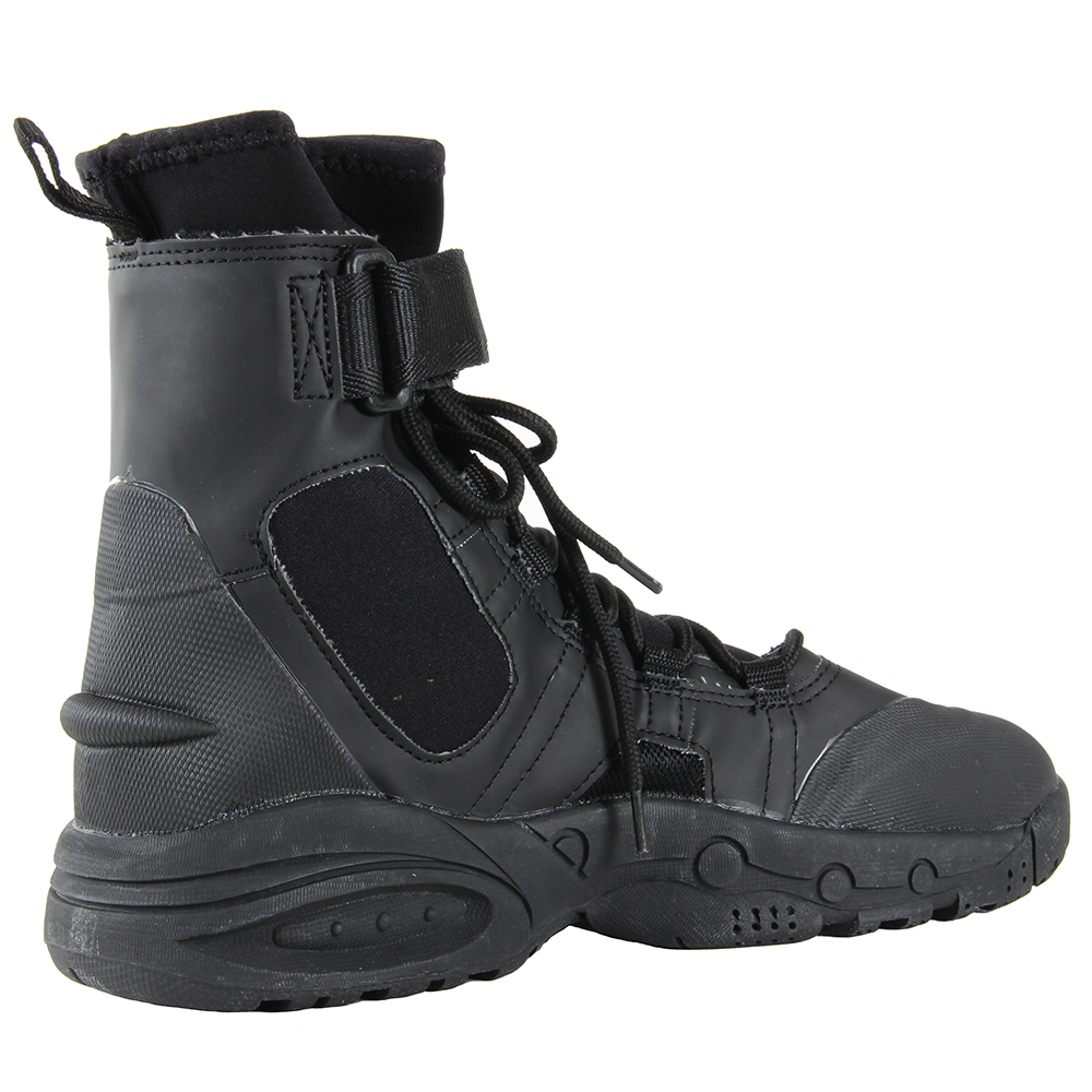 Outlet Rock Swim Boots - discontinued style